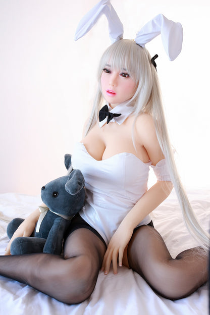 Aiko 148 cm – Estética Fantasia Elegante em TPE (Coelhinha)